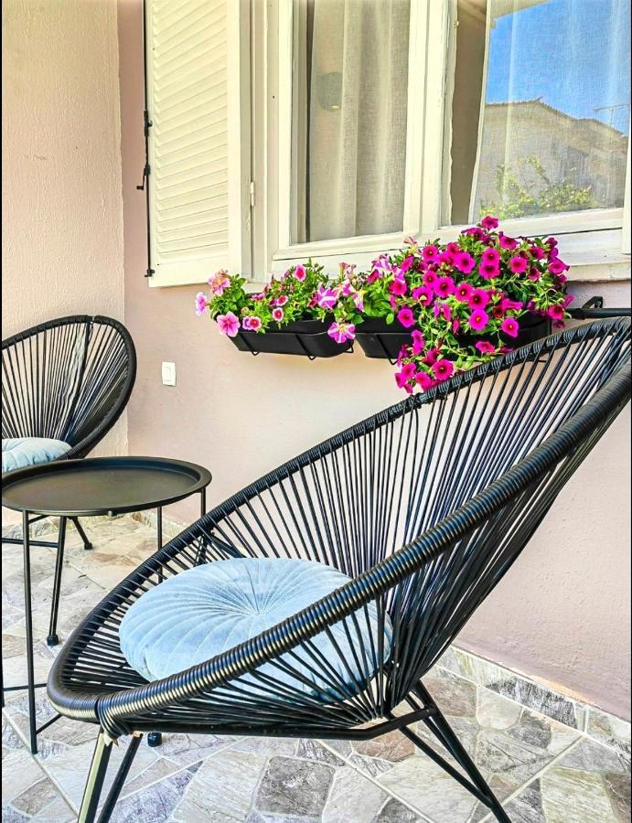 Вилла Mimosa House Гитион Экстерьер фото